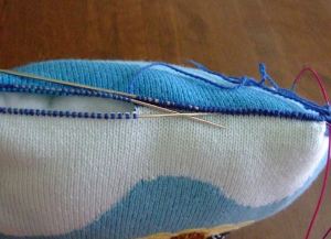 butterfly pillow - closing the top