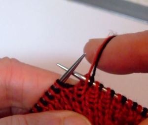 keeping the yarns in order 1